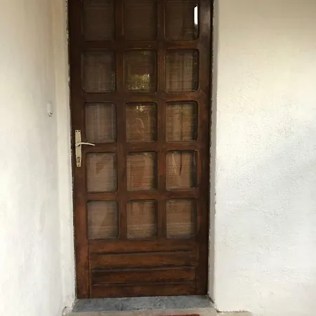 Apartment Bura *