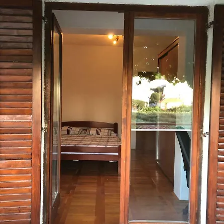 Apartment Bura