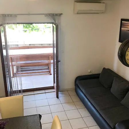Bura Apartment *