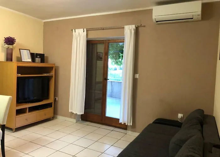 Lejlighed Bura Šibenik